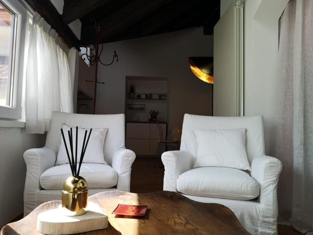 Romantik, Charming House Triëst Buitenkant foto